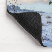 Snowman Holding a White Daisy マウスパッド (コーナー)