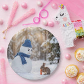 Snowman Scowling at a Rabbit ペーパープレート (パーティー)