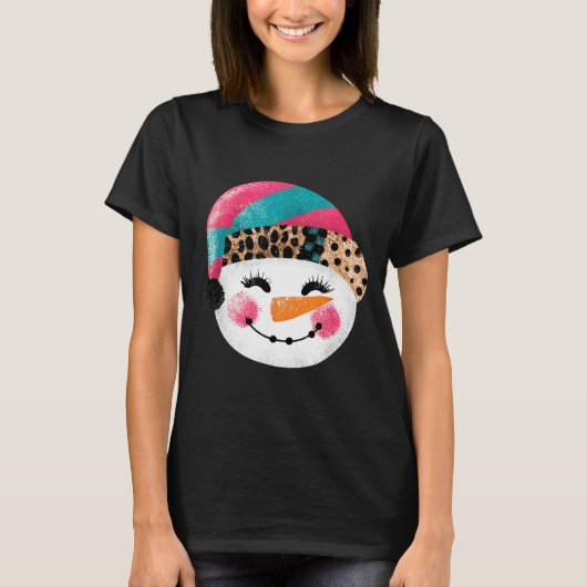 Snowman With Santa Hat And Leopard Pattern Tシャツ (正面)