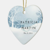 Snowyの冬の結婚式の淡青色 セラミックオーナメント (左)