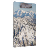 Snowyの山および木の景色の眺め クリップボード (右)