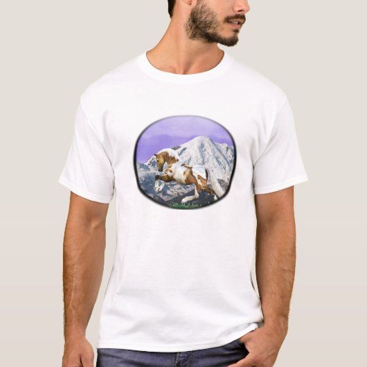 Snowyの野生の馬 Tシャツ (正面)