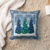 Snowyの青いクリスマスツリーの装飾用クッション クッション (ブランケット)