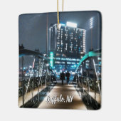 Snowy Canalside Walk セラミックオーナメント (左)