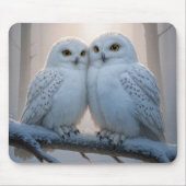 Snowy Owls On a Winter Branch マウスパッド (正面)