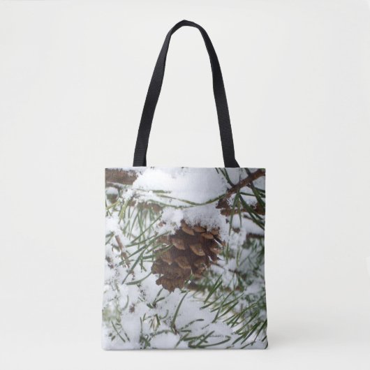 Snowy Pine Cone I冬自然撮影 トートバッグ (正面)
