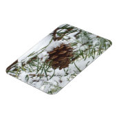 Snowy Pine Cone I冬自然撮影 マグネット (左側)