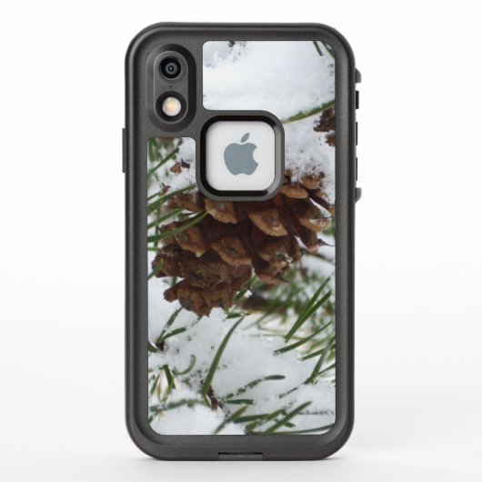 Snowy Pine Cone I冬自然撮影 LifeProof iPhoneケース (裏面)