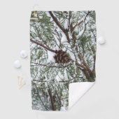 Snowy Pine Cone II冬の自然撮影 ゴルフタオル (インサイチュ)