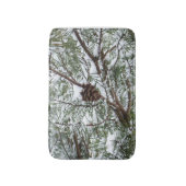 Snowy Pine Cone II冬の自然撮影 バスマット (正面縦)