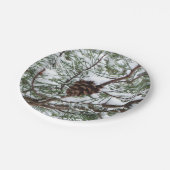 Snowy Pine Cone II冬の自然撮影 ペーパープレート (アングル)