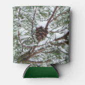 Snowy Pine Cone II冬の自然撮影 缶クーラー (正面)