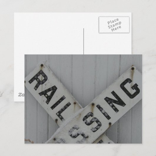 Snowy Rail Crossing Sign ポストカード (正面/裏面)