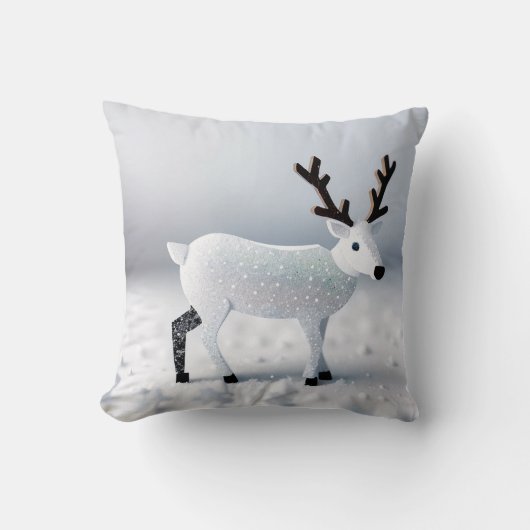Snowy Splendor Cushion クッション (正面)