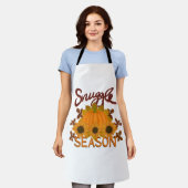 “Snuggle Season” Thanksgiving Apron エプロン (着用した状態)