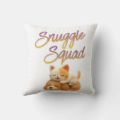 Snuggle Squad クッション (裏面)