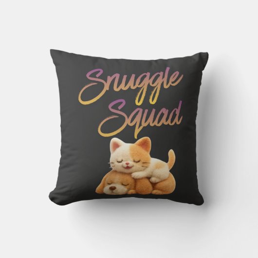 Snuggle Squad クッション (正面)