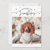 Snuggles & Snowflakes 愛犬のフォト ホワイトクリスマス シーズンカード (正面)