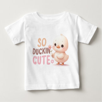 So Duckin’ Cute Baby T-Shirt – Adorable Cartoon Du ベビーTシャツ
