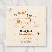 So Sweet To Bee One Cute Honey Bee 1st Birthday フェイバータグ (正面)