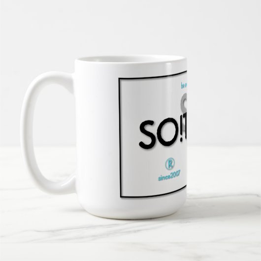 SO!Troubleのロゴとタグライン コーヒーマグカップ (左)
