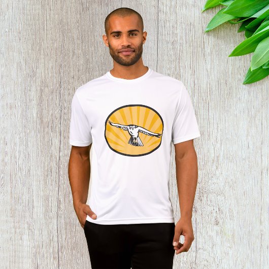 Soaring Falcon Bold Bird of Prey Tシャツ