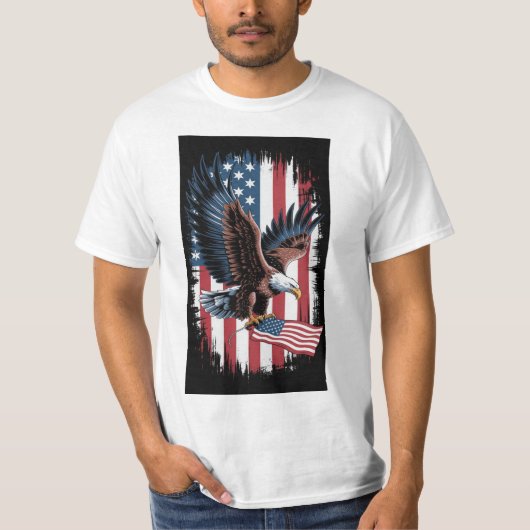 Soaring Freedom - Patriotic はっきりした Eagle American Tシャツ (正面)