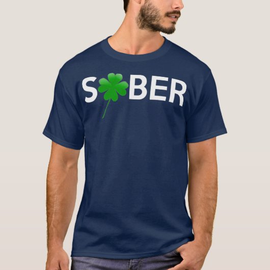 Sober Saint Patricks Day Alcoholics AA NA 12 Tシャツ (正面)