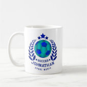 Soccer Ball Crest | Bright Blue Sport Fan Gifts  コーヒーマグカップ (左)