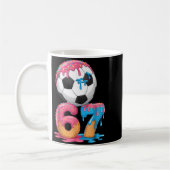 Soccer Drip Number 67 Boys Soccer Player 67 コーヒーマグカップ (左)