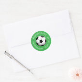 Soccer Football Ball on Green Custom Text ラウンドシール (封筒)