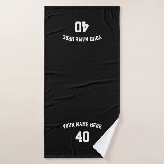 Soccer Personalized Black and White Towel  バスタオル (バスタオル)