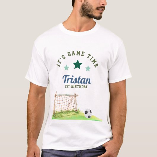 Soccer Rookie “It’s Game Time” First Birthday Tシャツ (正面)