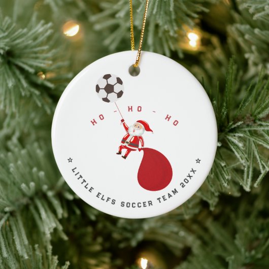 Soccer Santa Kickin Off a Winning Christmas Season セラミックオーナメント (ツリー)