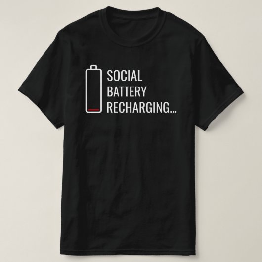 Social Battery Recharging Lifestyle Art Tシャツ (デザイン正面)