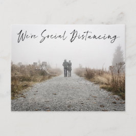 Social Distancingの結婚日付写真の発表 ポストカード