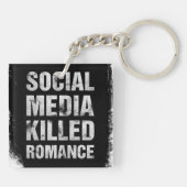 Social Media Killed Romance キーホルダー (裏面)