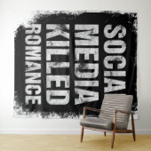 Social Media Killed Romance タペストリー (インサイチュ(横))