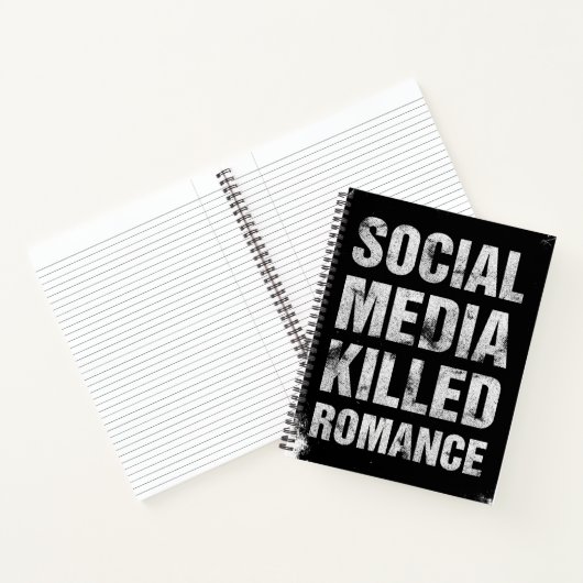 Social Media Killed Romance ノートブック (内部)