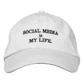Social Media Life Adjustable Cap 刺繍入りキャップ (正面)