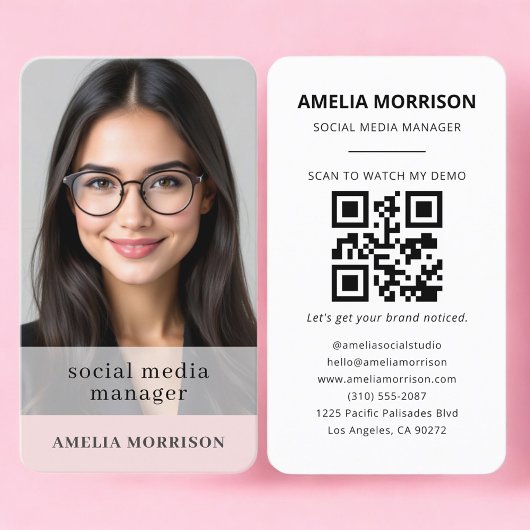 Social Media Manager Blush Pink QR Code Photo  名刺