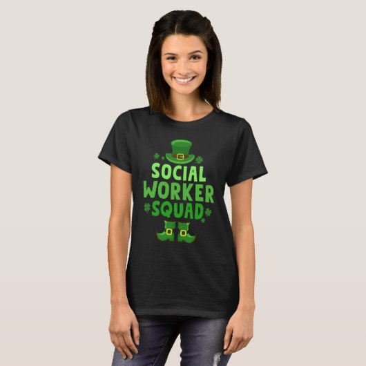 Social Worker Squad Happy St Patrick's Day Leprech Tシャツ (正面フル)