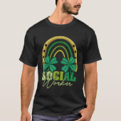 Social Worker St Patricks Day Rainbow Irish Shamro Tシャツ (正面)