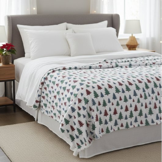 Soft Blanket with Pine Print - Warmth and Style フリースブランケット