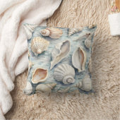 Soft Blue Coastal Seashell Watercolor クッション (ブランケット)