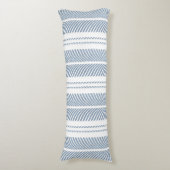 Soft Blue Herringbone Fern Striped Pattern ボディピロー (正面縦)