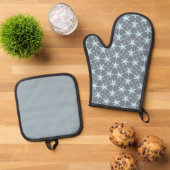 Soft Blue Starburst on Slate Grey Pattern 鍋つかみ&鍋敷きセット (トップダウン)