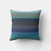 Soft Coastal Blues & Taupe Horizontal Stripes クッション (裏面)