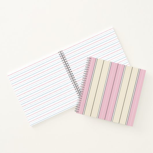 Soft Color Vertical Stripe Pattern Design ノートブック (内部)