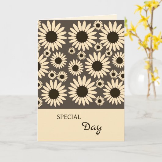 Soft Empress Brown Birthday Card カード (黄色い花)